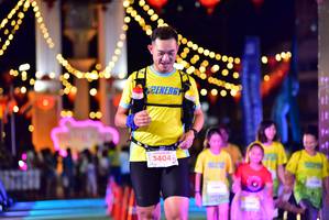 BIB: 5404, 
                            <button type="button" onclick="openModal(21804559)" class="btn btn-primary btn-sm float-right btn-popup" data-toggle="modal" data-target=".modal-high-quality">
                        <i class="fas fa-shopping-cart"></i> Add to Cart
                    </button>
                                            <button type="button" onclick="isThisMe(21804559, true)" class="btn btn-success btn-sm float-right btn-popup btn-isme hidden" data-toggle="tooltip" data-placement="bottom" title="นี่คือรูปของคุณใช่ไหม คลิกที่นี่เพื่อเอาเข้าอัลบั้ม">
                        <i class="fas fa-plus"></i> Add to album
                    </button>
                    <button type="button" onclick="isThisMe(21804559, false)" class="btn btn-warning btn-sm float-right btn-popup btn-isnotme hidden">
                        <i class="fas fa-ban"></i> Remove from album
                    </button>